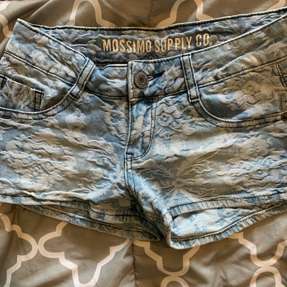 Mossimo shorts